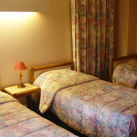 Adonis D'hotes Bed & Breakfast Saint-Germain-Laprade