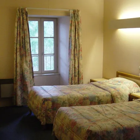 Adonis D'hotes Bed & Breakfast *